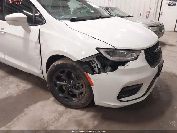 2022 CHRYSLER PACIFICA IAAI lot 44117449 auction photo 6