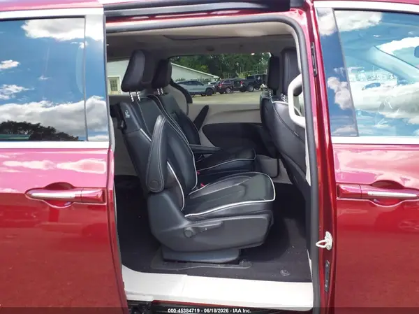 2C4RC1S73NR205811 2022 CHRYSLER PACIFICA - Image 8