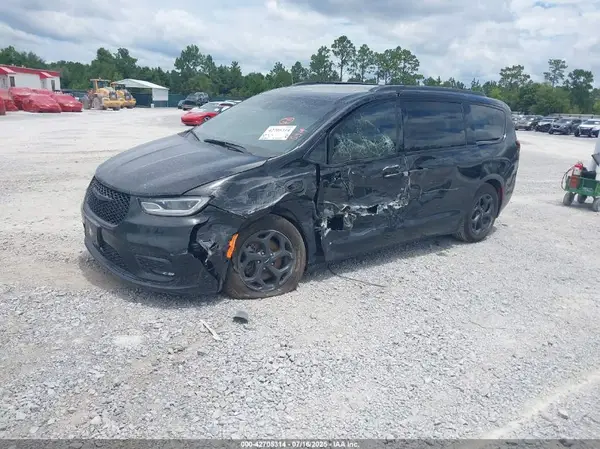 2C4RC1S73RR103091 2024 CHRYSLER PACIFICA - Image 2