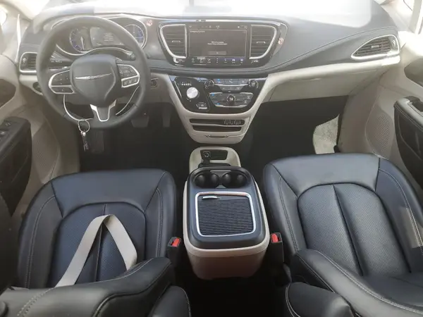 2C4RC1S73RR118223 2024 CHRYSLER PACIFICA - Image 8