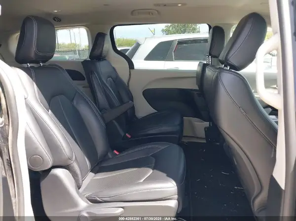 2C4RC1S73RR150153 2024 CHRYSLER PACIFICA - Image 8