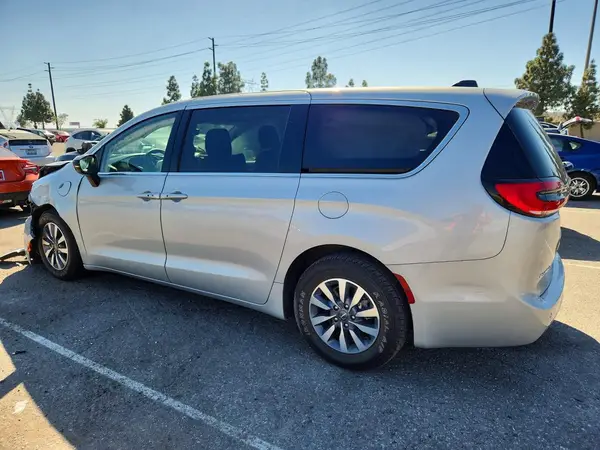 2C4RC1S73RR150394 2024 CHRYSLER PACIFICA - Image 2
