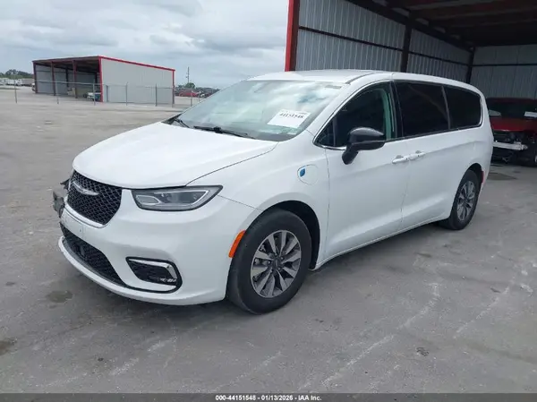 2C4RC1S73RR153537 2024 CHRYSLER PACIFICA - Image 2