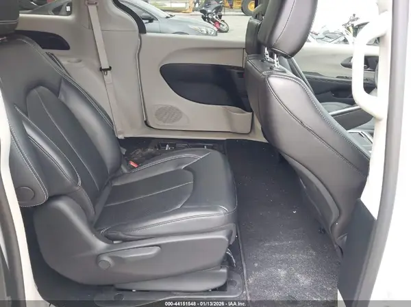 2C4RC1S73RR153537 2024 CHRYSLER PACIFICA - Image 8