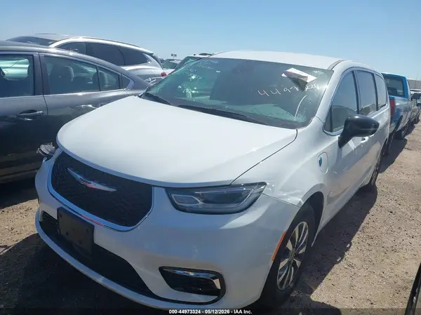2C4RC1S73RR185159 2024 CHRYSLER PACIFICA - Image 2