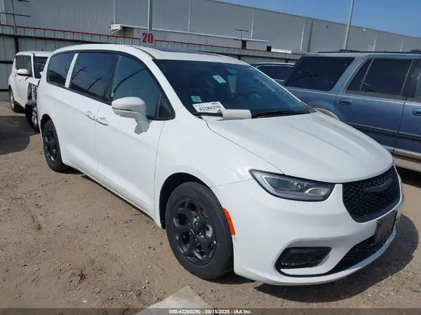 2C4RC1S74NR179980 2022 CHRYSLER PACIFICA - Image 1