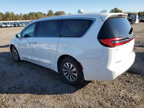 2C4RC1S74NR181454 2022 CHRYSLER PACIFICA - Image 2