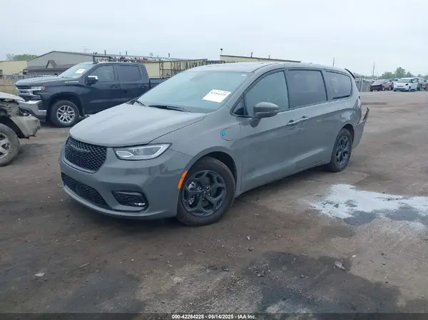 2C4RC1S74NR212475 2022 CHRYSLER PACIFICA - Image 2