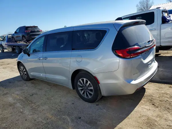 2C4RC1S74RR149948 2024 CHRYSLER PACIFICA - Image 2