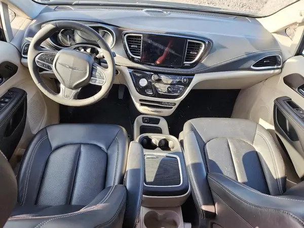 2C4RC1S74RR150064 2024 CHRYSLER PACIFICA - Image 8