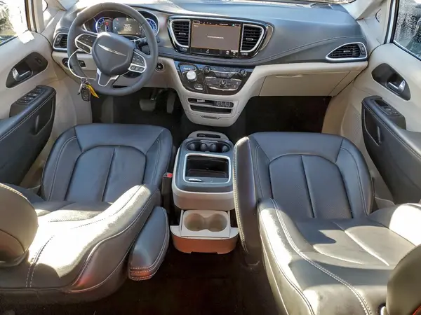 2C4RC1S74RR150422 2024 CHRYSLER PACIFICA - Image 8