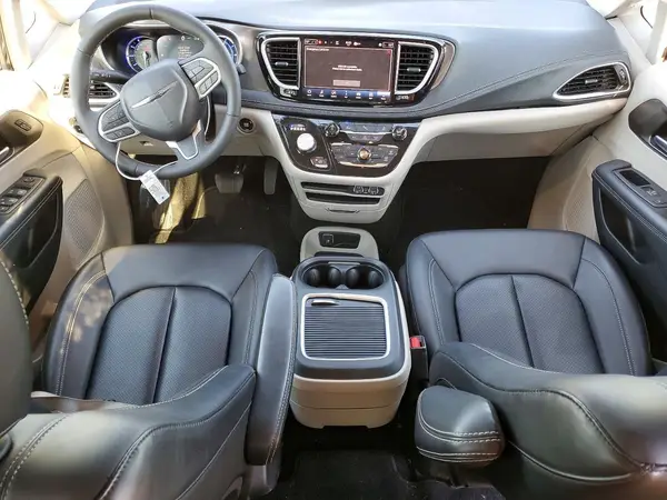 2C4RC1S74RR153854 2024 CHRYSLER PACIFICA - Image 8