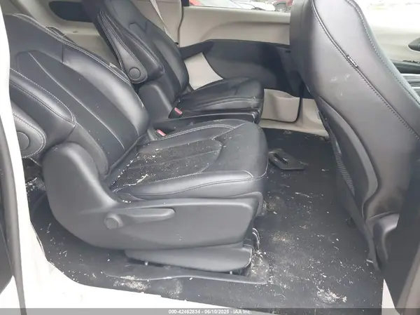 2C4RC1S74RR169438 2024 CHRYSLER PACIFICA - Image 8
