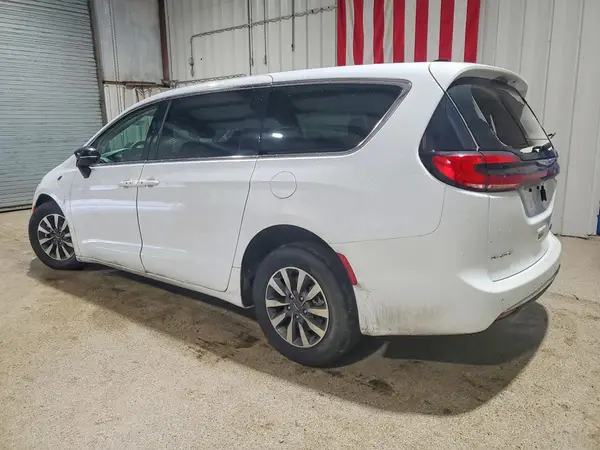 2C4RC1S74RR170959 2024 CHRYSLER PACIFICA - Image 2