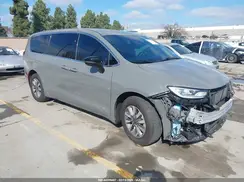 2C4RC1S74SR549739 2025 CHRYSLER PACIFICA