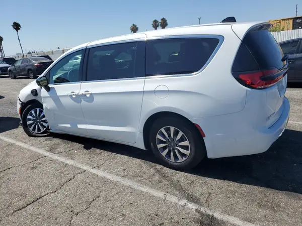 2C4RC1S74SR564046 2025 CHRYSLER PACIFICA - Image 2