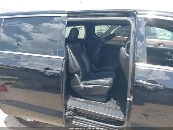 2C4RC1S74SR573636 2025 CHRYSLER PACIFICA - Image 8