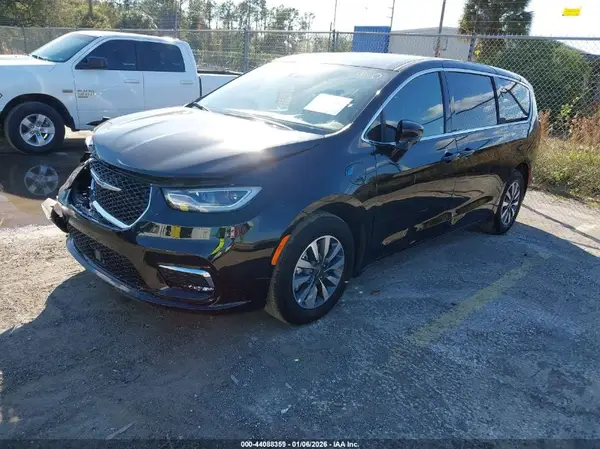 2C4RC1S74SR577380 2025 CHRYSLER PACIFICA - Image 2