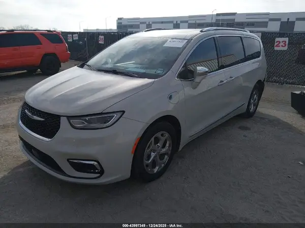 2C4RC1S75MR514873 2021 CHRYSLER PACIFICA - Image 2