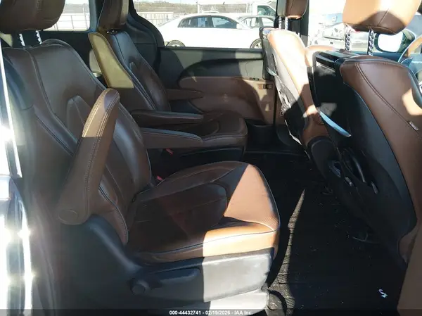2C4RC1S75MR529308 2021 CHRYSLER PACIFICA - Image 8