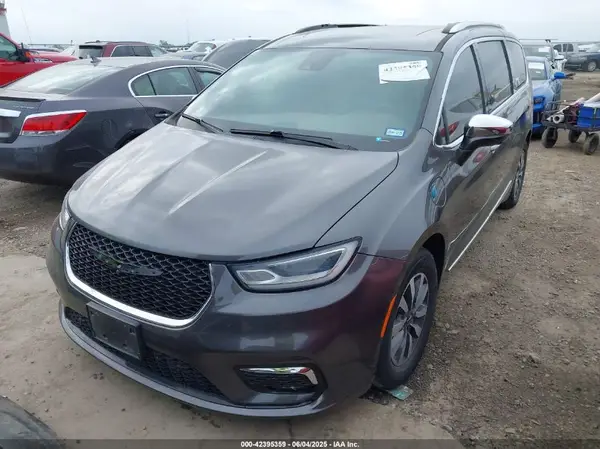 2C4RC1S75MR529471 2021 CHRYSLER PACIFICA - Image 2