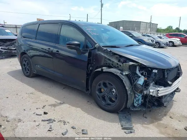 2C4RC1S75NR113390 2022 CHRYSLER PACIFICA - Image 1