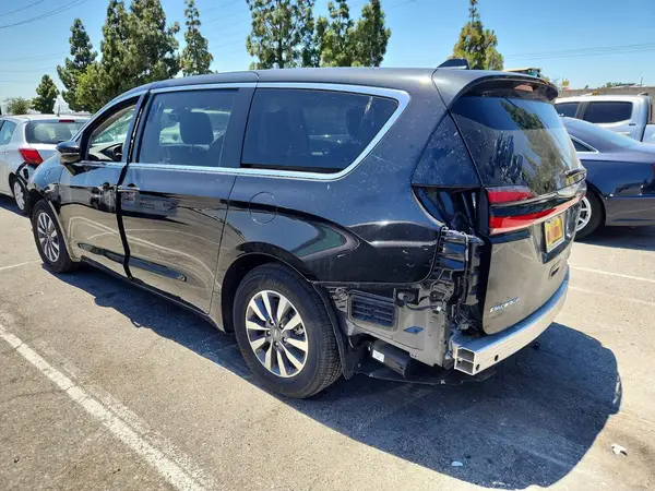 2C4RC1S75RR103996 2024 CHRYSLER PACIFICA - Image 2
