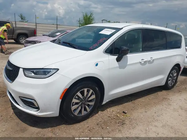 2C4RC1S75SR577758 2025 CHRYSLER PACIFICA - Image 2