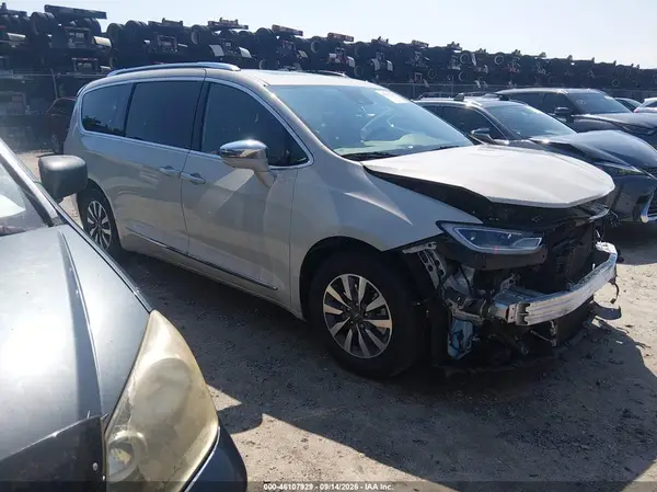 2C4RC1S76MR563225 2021 CHRYSLER PACIFICA