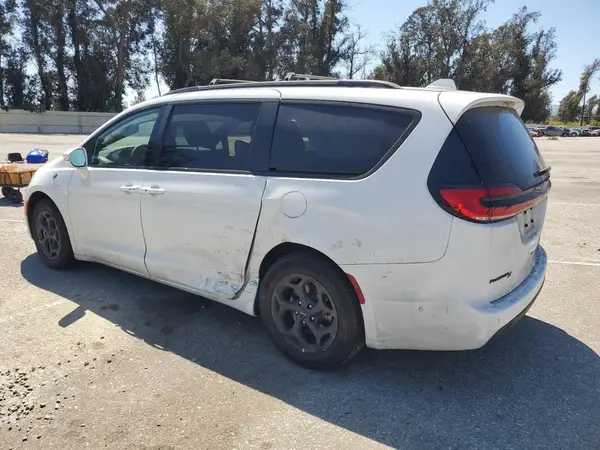 2C4RC1S76NR152473 2022 CHRYSLER PACIFICA - Image 2