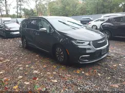 2C4RC1S76PR599596 2023 CHRYSLER PACIFICA
