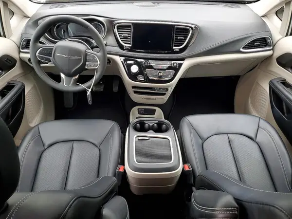 2C4RC1S76RR141544 2024 CHRYSLER PACIFICA - Image 8