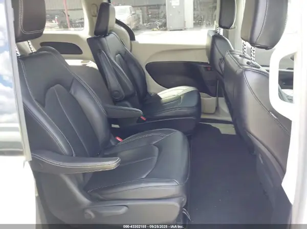 2C4RC1S76RR181235 2024 CHRYSLER PACIFICA - Image 8