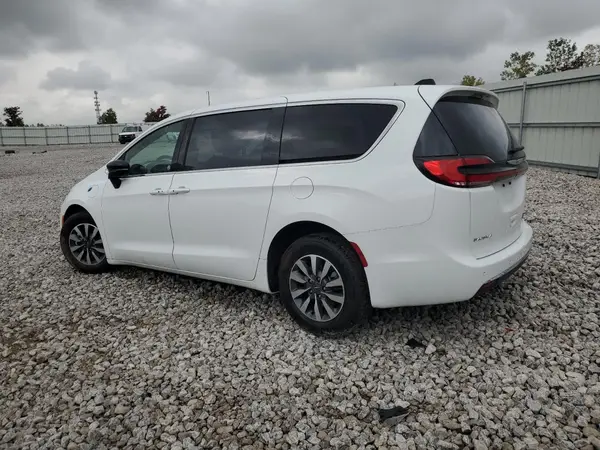 2C4RC1S76SR572665 2025 CHRYSLER PACIFICA - Image 2