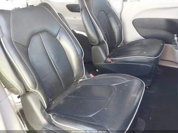 2C4RC1S77MR507486 2021 CHRYSLER PACIFICA - Image 8