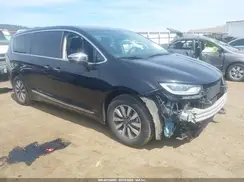 2C4RC1S77PR630581 2023 CHRYSLER PACIFICA