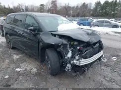 2C4RC1S77RR104261 2024 CHRYSLER PACIFICA