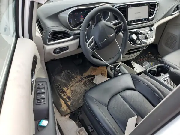 2C4RC1S77RR104406 2024 CHRYSLER PACIFICA - Image 8