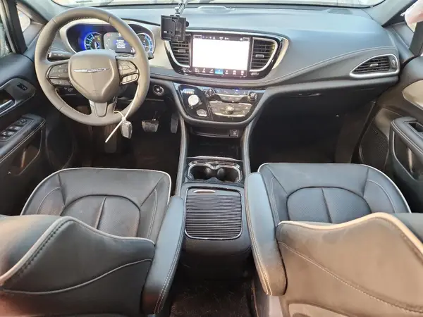 2C4RC1S77RR106026 2024 CHRYSLER PACIFICA - Image 8