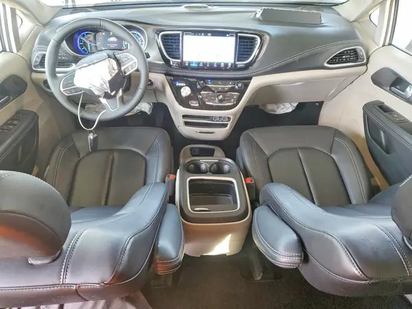 2C4RC1S77RR126924 2024 CHRYSLER PACIFICA - Image 8