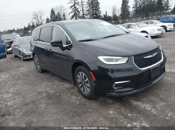 2C4RC1S77RR156845 2024 CHRYSLER PACIFICA - Image 1