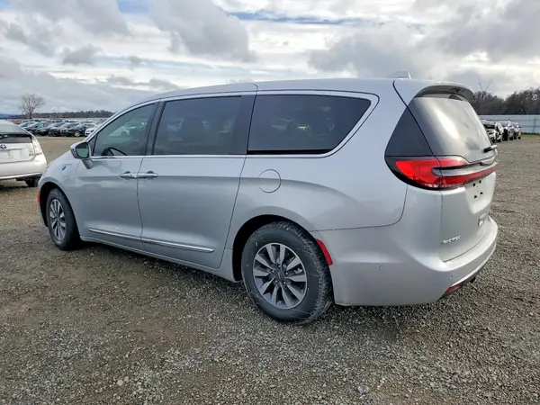 2C4RC1S78NR214245 2022 CHRYSLER PACIFICA - Image 2