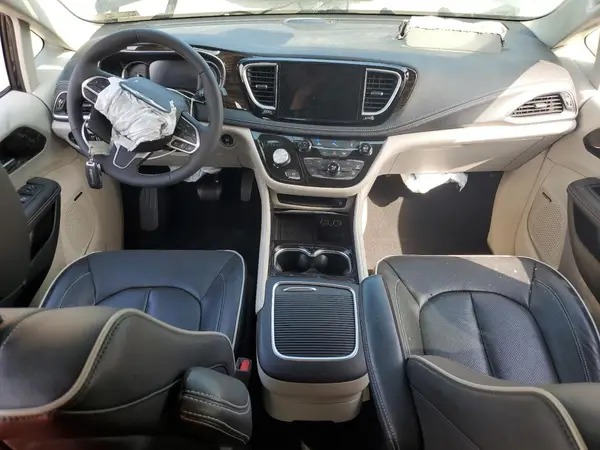 2C4RC1S78PR573064 2023 CHRYSLER PACIFICA - Image 8