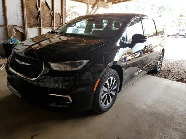 2C4RC1S78RR157146 2024 CHRYSLER PACIFICA - Image 1