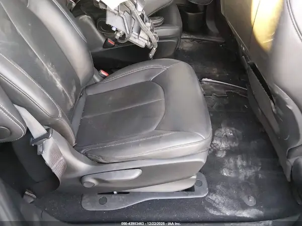 2C4RC1S78RR160984 2024 CHRYSLER PACIFICA - Image 8