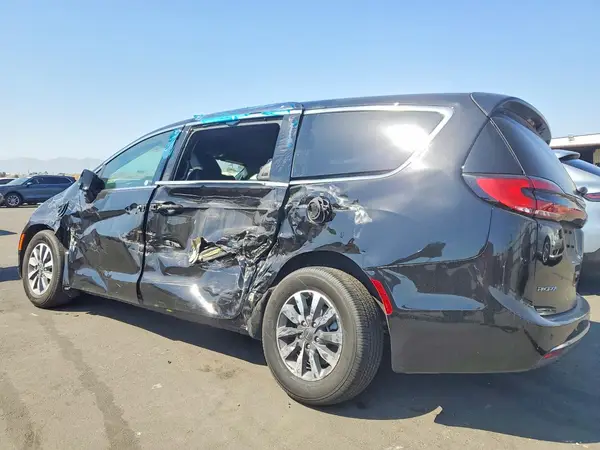 2C4RC1S78SR572702 2025 CHRYSLER PACIFICA - Image 2