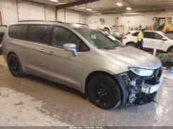 2C4RC1S79MR517730 2021 CHRYSLER PACIFICA