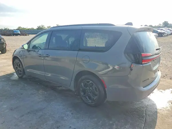 2C4RC1S79MR586529 2021 CHRYSLER PACIFICA - Image 2