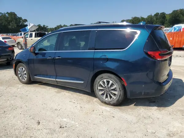 2C4RC1S79MR587244 2021 CHRYSLER PACIFICA - Image 2