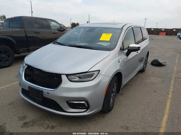 2C4RC1S79PR551252 2023 CHRYSLER PACIFICA - Image 2